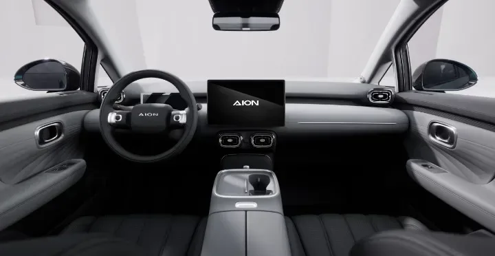 AION UT Premium - Black Interior